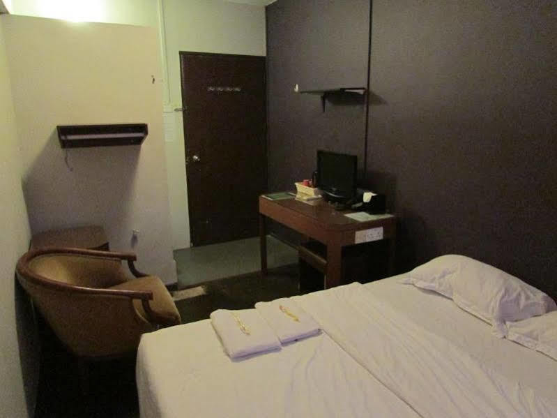 Cube Family Boutique Capsule Hotel At Chinatown Singapore Exterior photo
